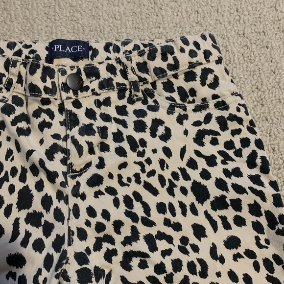 The Children's Place Leopard Print Jegging Pant - Picture 3 of 6